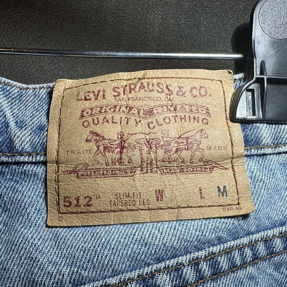 90`s Levi’s 512 Women`s Slim Fit Tapered Leg  Light Blue Denim Vtg Jeans Size 9 - Picture 4 of 8
